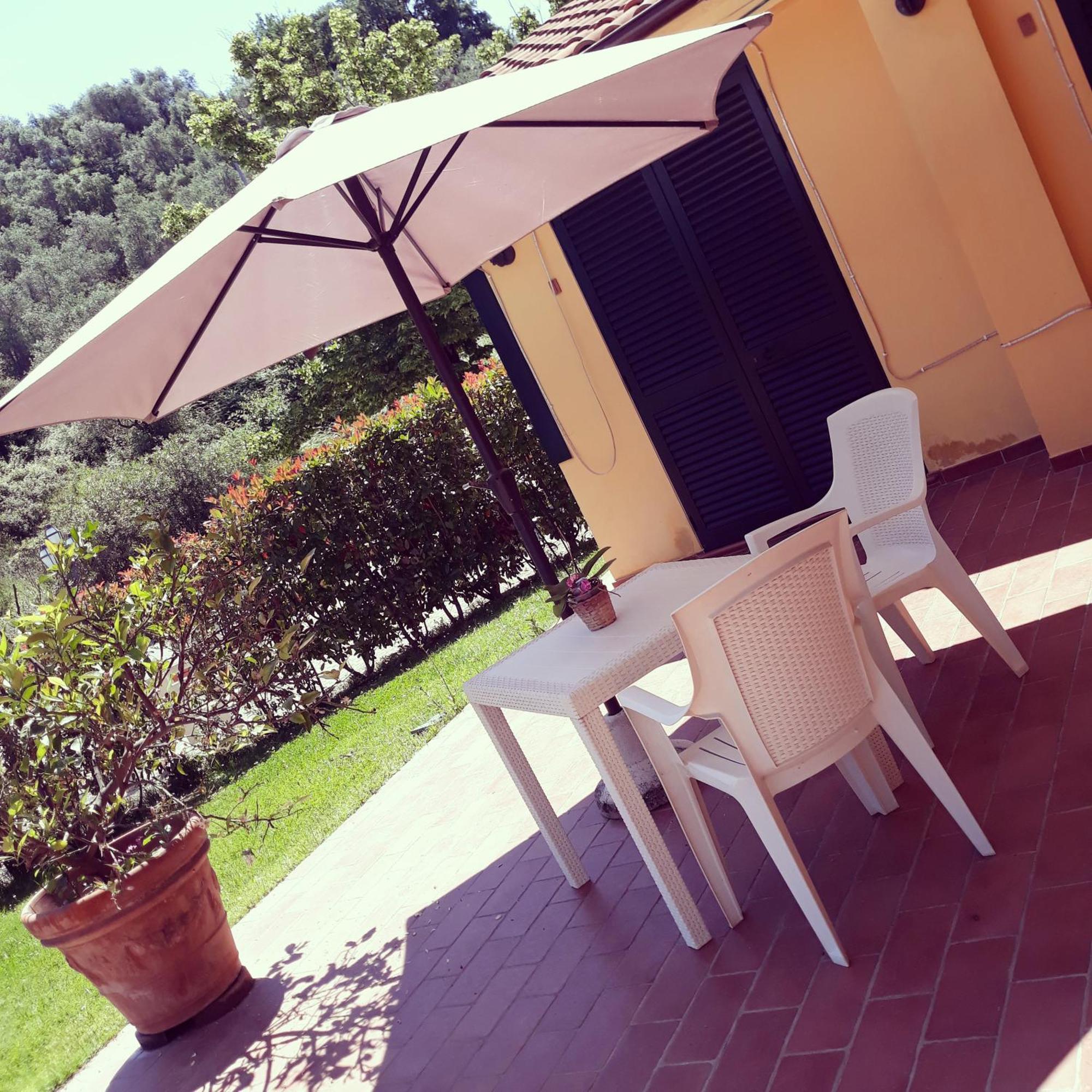 Cecco Di Nara Hotel Massarosa Bagian luar foto