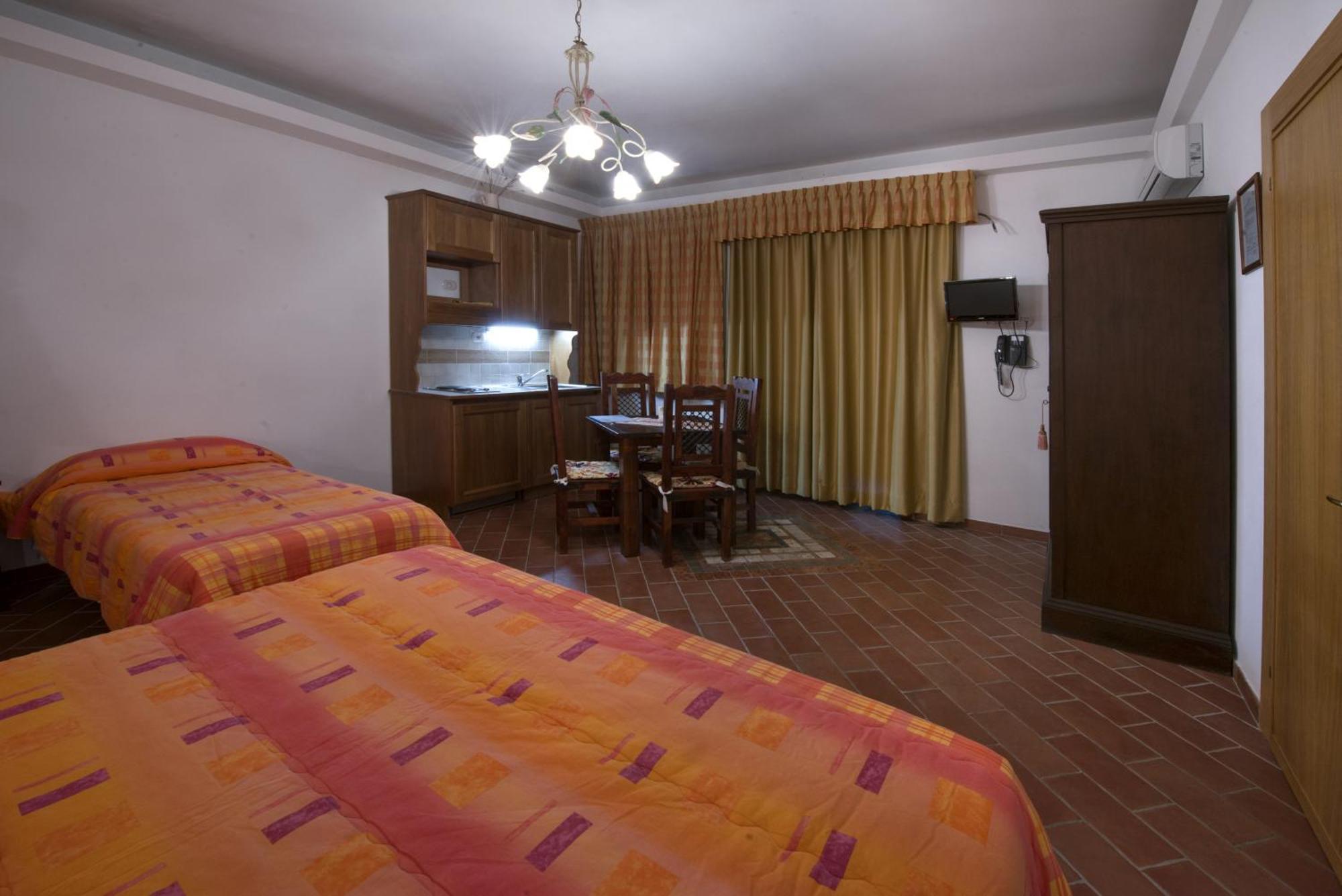 Cecco Di Nara Hotel Massarosa Ruang foto